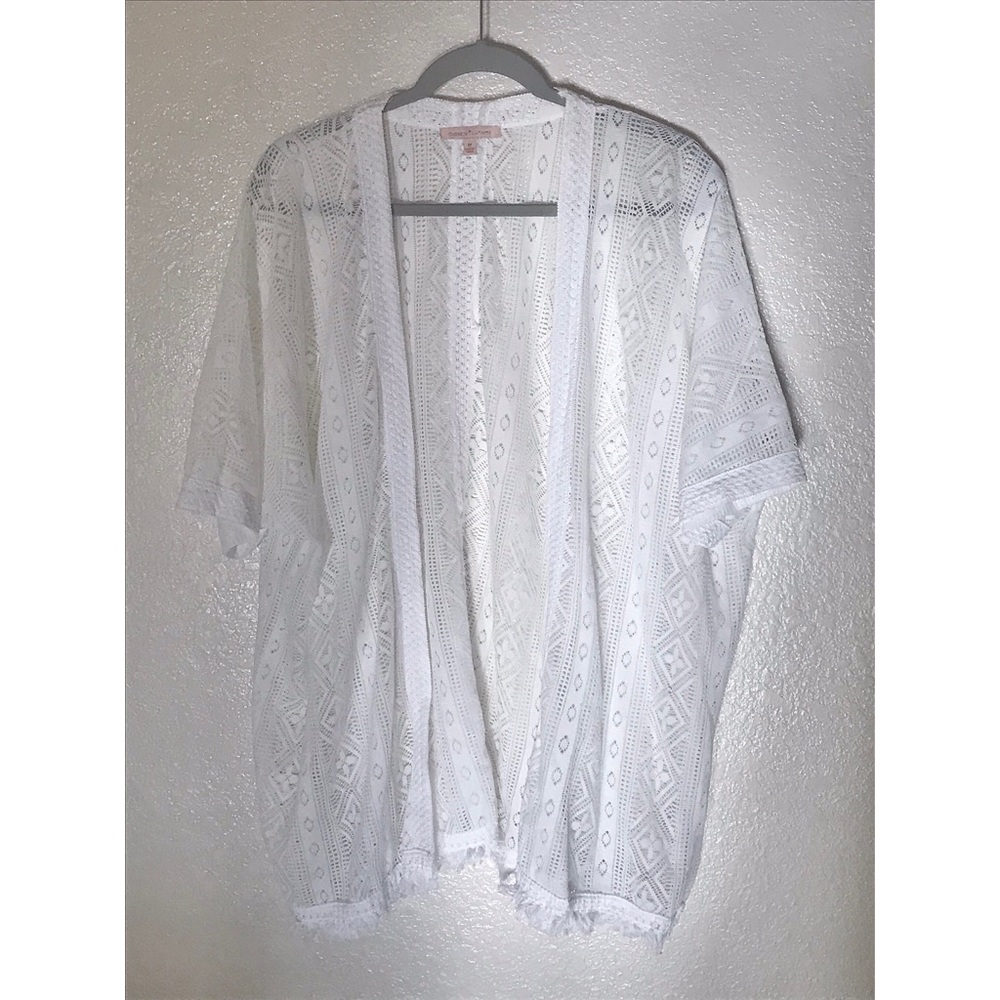 Gibson Latimer white knit cardigan shawl kimono